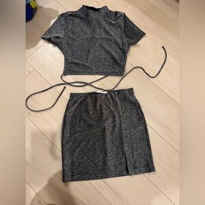 Black Mini Pencil Skirt Set with Slit for Casual Wear